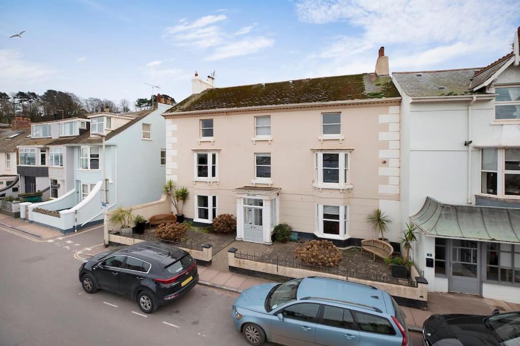 Beach Front Flat Shaldon With Parking 外观 照片