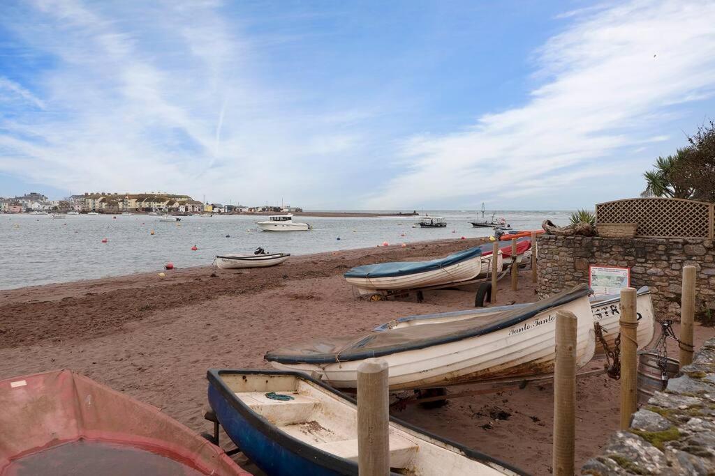 Beach Front Flat Shaldon With Parking 外观 照片